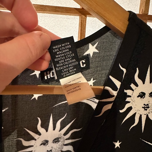 Hot Topic Sun and Moon theme dress - Picture 9 of 13